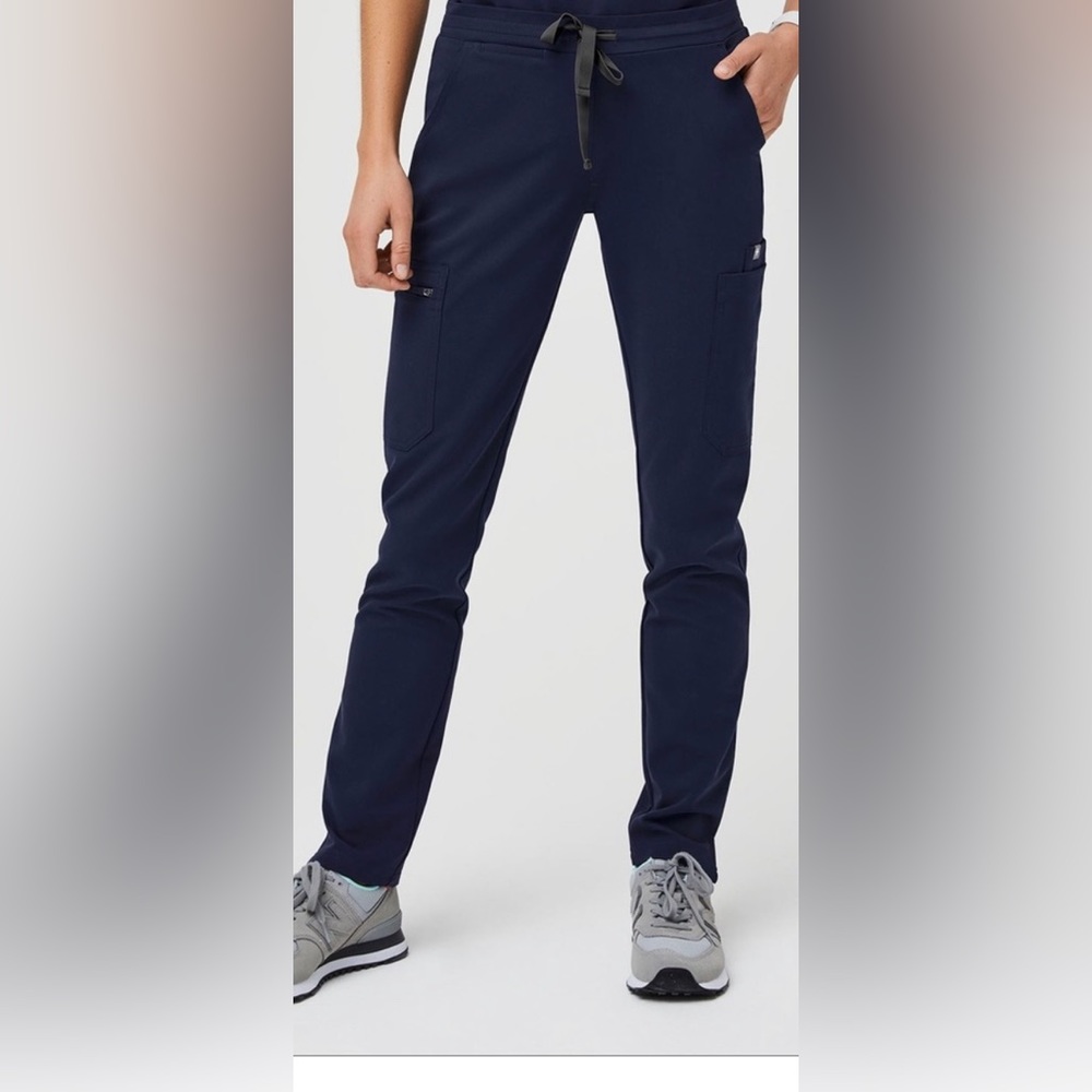 Figs Navy Yola Skinny Straight Leg Scrub Pants Medium Tall